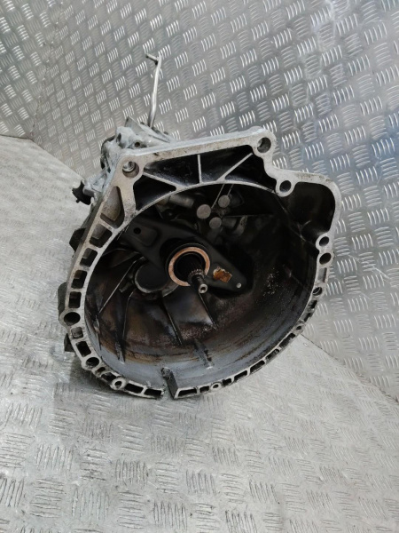 КПП (Коробка передач механическая) 23007533818 BMW 3 E90/E91/E92/E93 2.5 Бензин