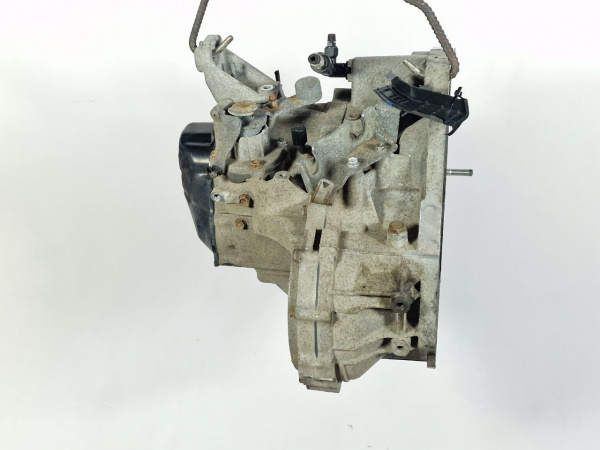 КПП механическая (МКПП) 5-ступенчатая ZL3 Suzuki SX4 1 1.6 Бензин
