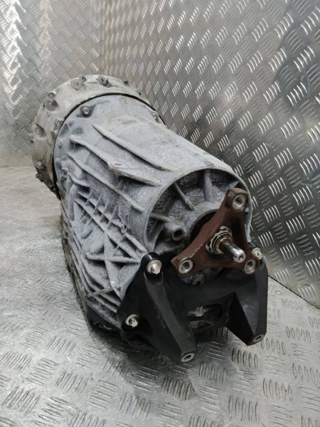 Коробка передач автоматическая (АКПП) A2052705802 Mercedes-Benz C W205 2.2 Дизель