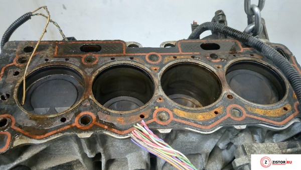 Блок цилиндров (Шорт блок) KFU на Peugeot 207 1.4 л — купить, цена 88400 руб.