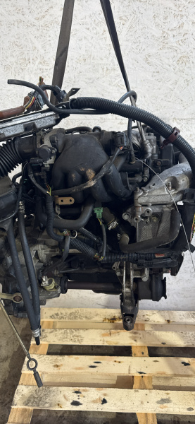 Двигатель NFZ Peugeot 206 1 1.6 Бензин
