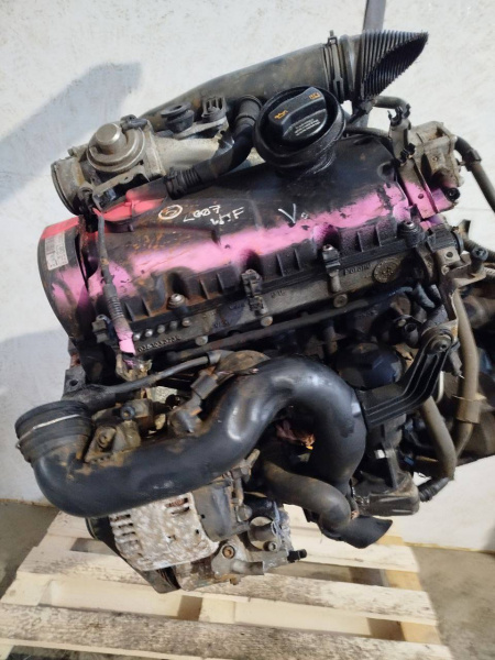 Двигатель BXE Volkswagen Passat B6 1.9 Дизель
