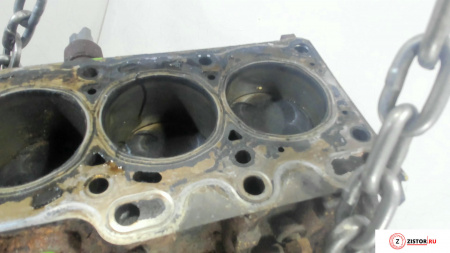 Блок цилиндров (Шорт блок) 1SZFE на Toyota Yaris 1999-2006 1 л — купить, цена 500 руб.