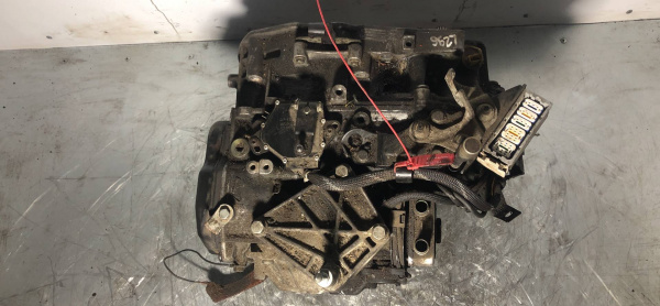 Коробка передач автоматическая (АКПП) DPO 063 M Renault Kangoo 1 1.4 Бензин