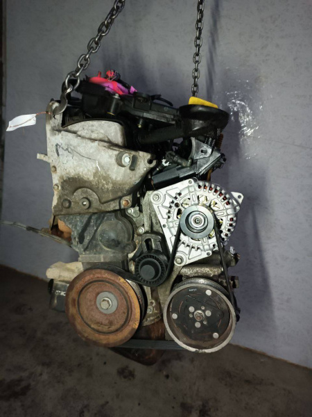 Двигатель D4F742 Renault Clio 2 1.2 Бензин