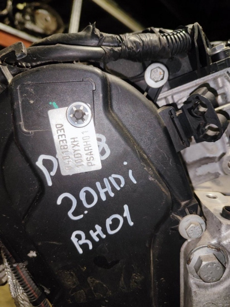 Двигатель RH01 Peugeot 308 1 2.0 Дизель