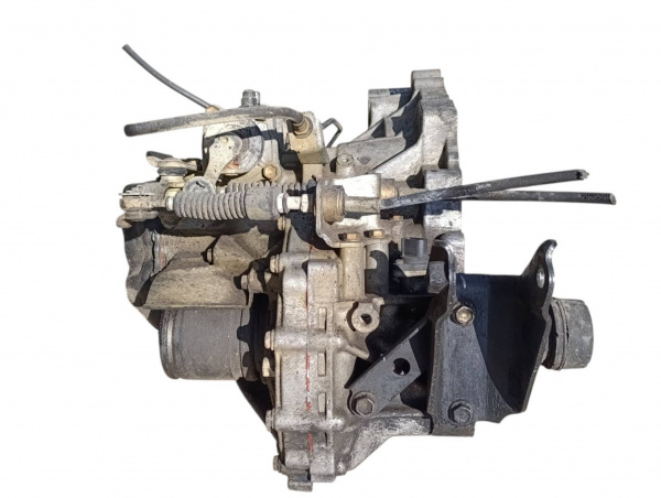 КПП (Коробка передач механическая) Toyota Avensis 1 2.0 Дизель
