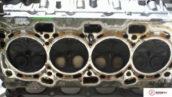 Головка блока цилиндров B4184SJ на Volvo S40 / V40 1995-2004 1.8 л — купить, цена 400 руб.