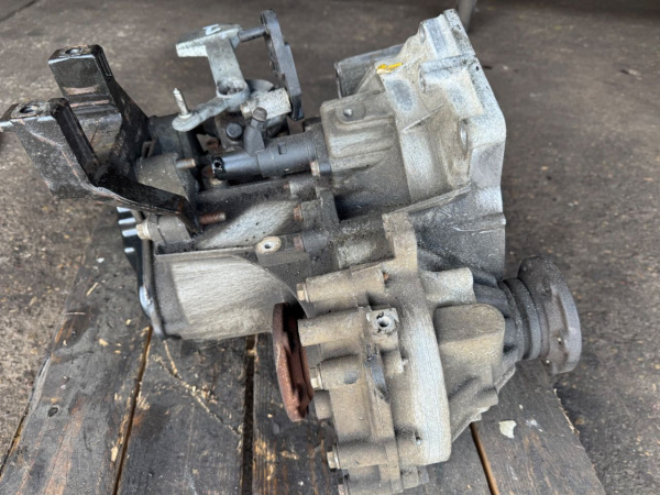 КПП (Коробка передач механическая) PHB Volkswagen Polo 5 1.4 Дизель