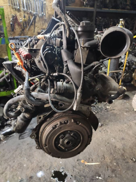Двигатель AKL Volkswagen Golf 4 1.6 Бензин