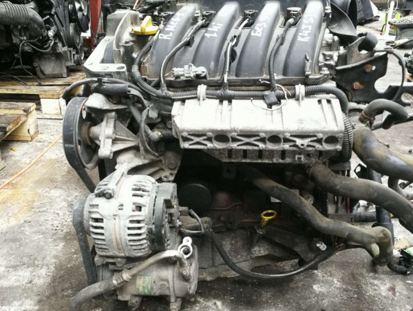 Двигатель K4JS7101 Renault Megane 2 1.4 Бензин