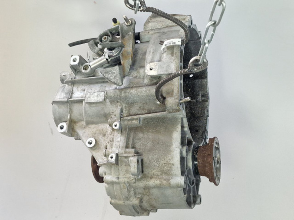КПП механическая (МКПП) 6-ступенчатая LNZ Audi A3 8P (S3,RS3) 2.0 Дизель