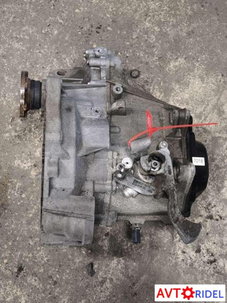 КПП механическая (МКПП) 5-ступенчатая NJV Volkswagen Polo 5 1.6 Бензин