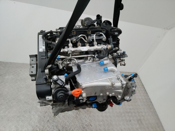 Двигатель CRB Volkswagen Golf 7 2.0 Дизель