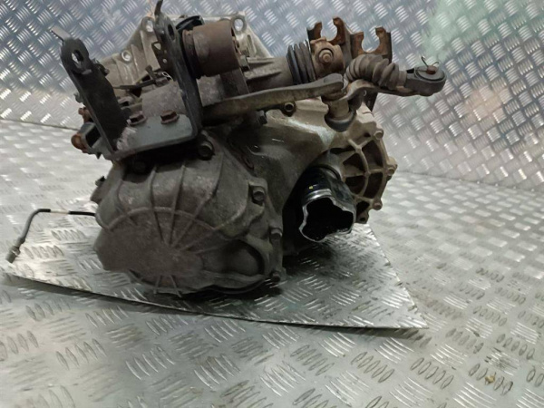 КПП (Коробка передач механическая) Toyota Avensis 1 1.8 Бензин