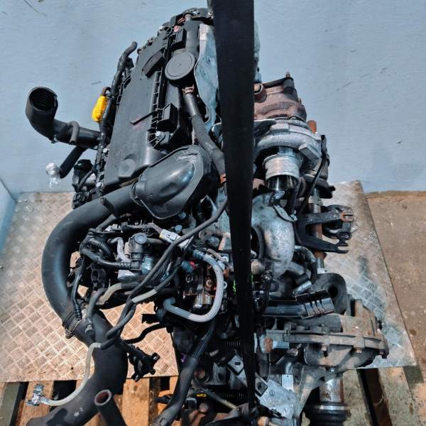 Двигатель M9R786 Renault Trafic 2 2.0 Дизель