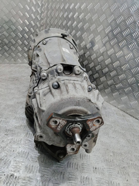 Коробка передач автоматическая (АКПП) 725058 Mercedes-Benz C W205