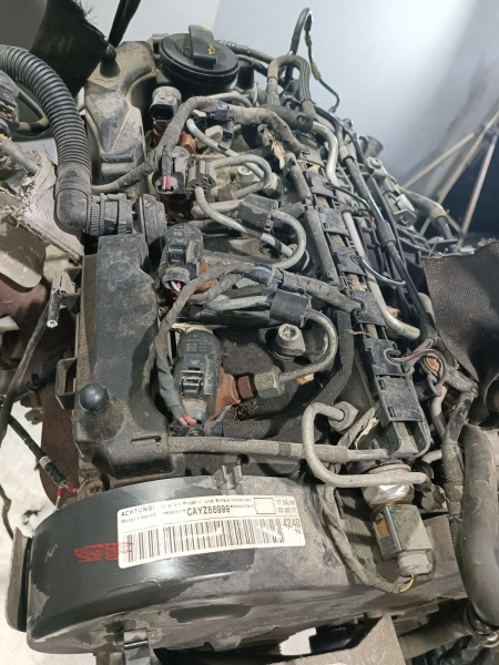 Двигатель CAYZ Volkswagen Caddy 3 1.6 Дизель