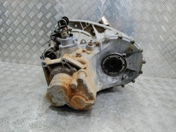 КПП (Коробка передач механическая) AFK Volkswagen Transporter T4 2.5 Дизель