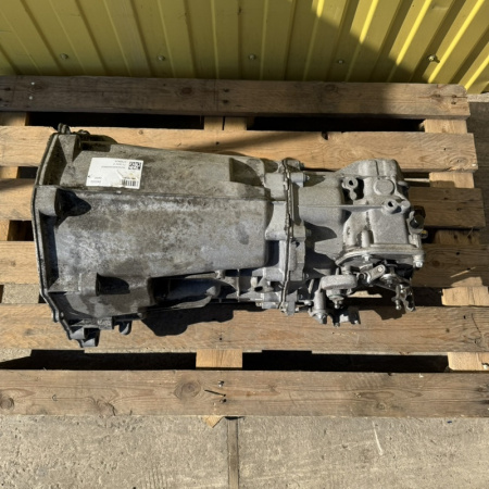 КПП (Коробка передач механическая) HVW90662606800 Volkswagen Crafter 1