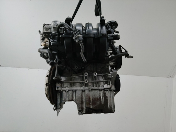 Двигатель BLF Volkswagen Golf 5 1.6 Бензин