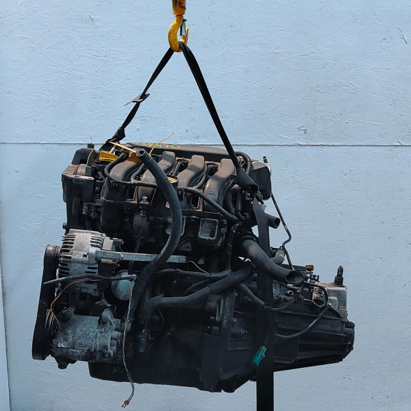 Двигатель K4M766 Renault Megane 2 1.6 Бензин