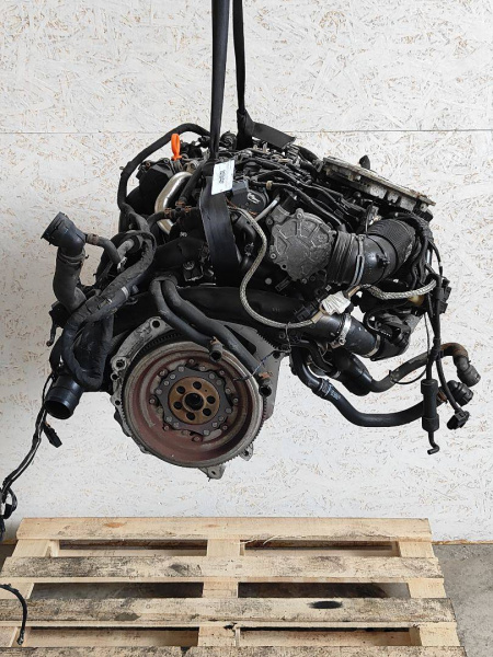 Двигатель CEG Skoda Octavia A5 restailing 2.0 Дизель