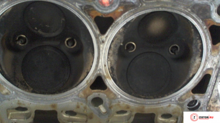 Головка блока цилиндров EZB на Jeep Commander 2006-2010 5.7 л — купить, цена 700 руб.
